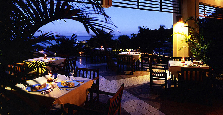 http://www.terrace.co.jp/en/busena/archives/img/restaurant_bar/pic/fanuan_02.jpg