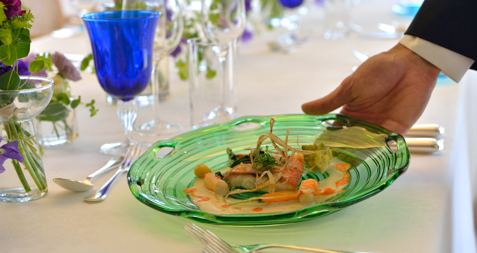 ウエディングメニュー ウエディング 公式 ザ ブセナテラス 沖縄リゾートホテル