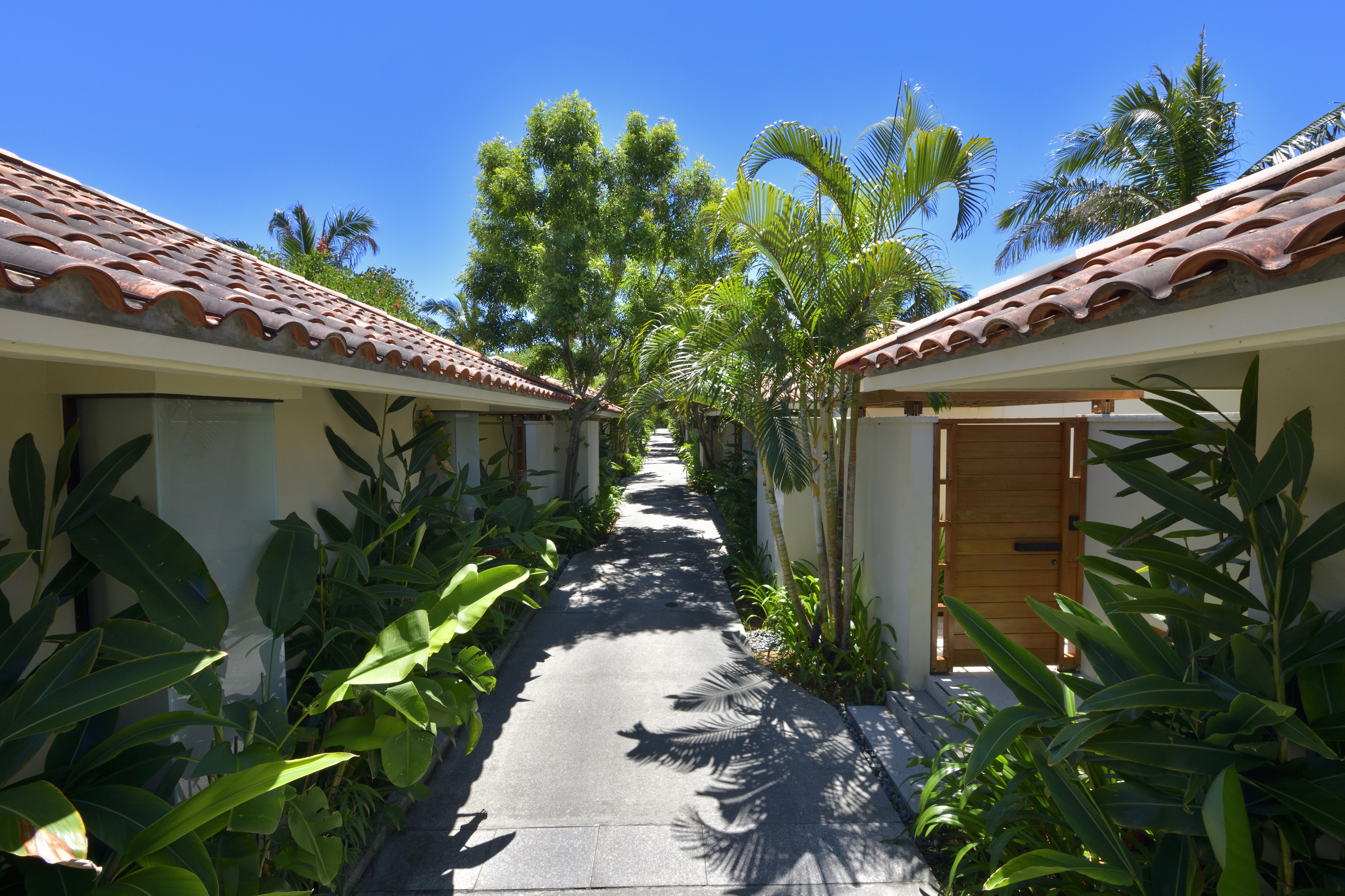 宿泊予約|ジ・ウザテラス ビーチクラブヴィラズ 