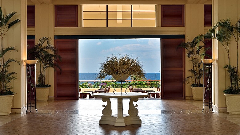 公式】ザ・ブセナテラス | 沖縄リゾートホテル